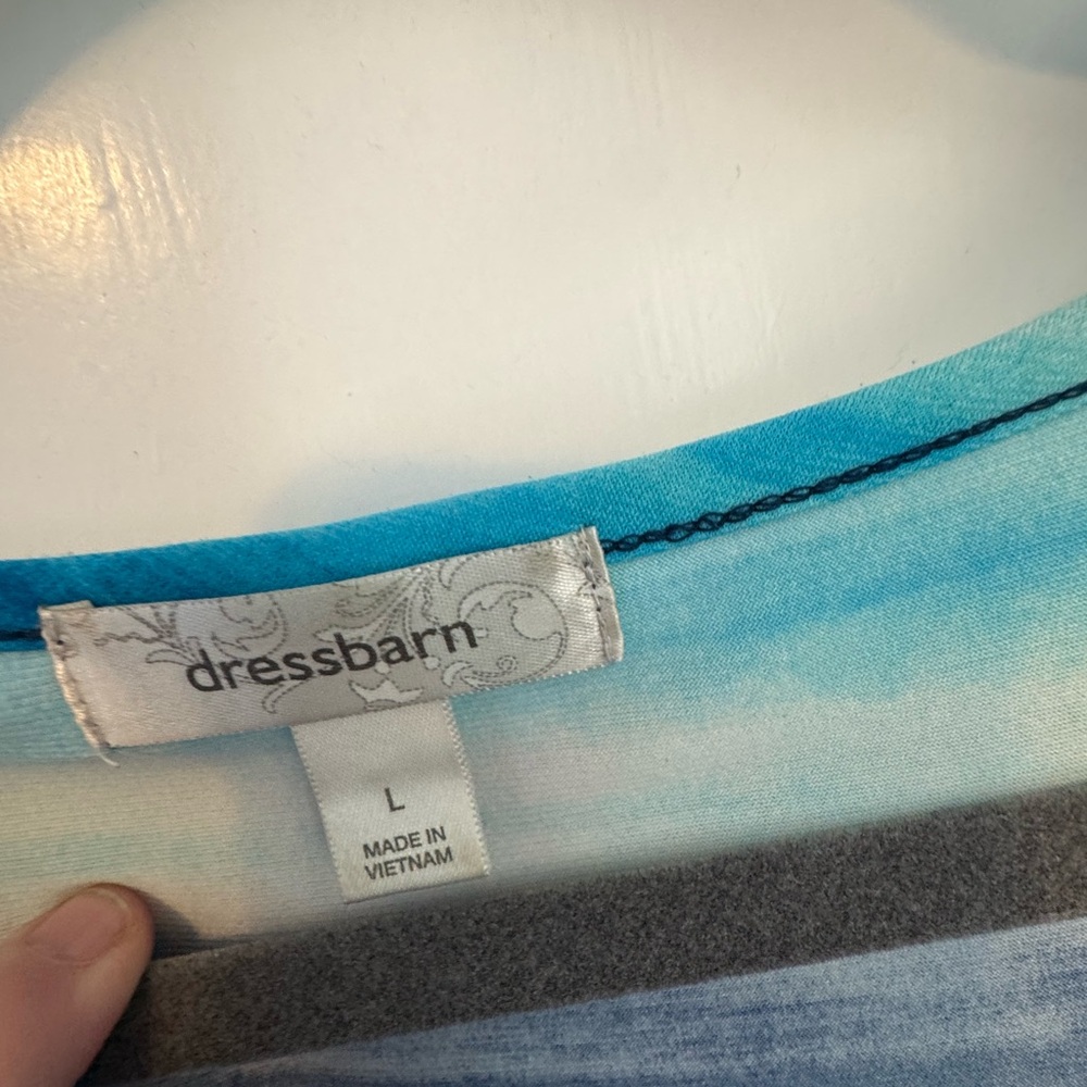 Asymmetric Dressbarn Watercolor blue green flattering Stripe Tank Top – Size L - Picture 8 of 8